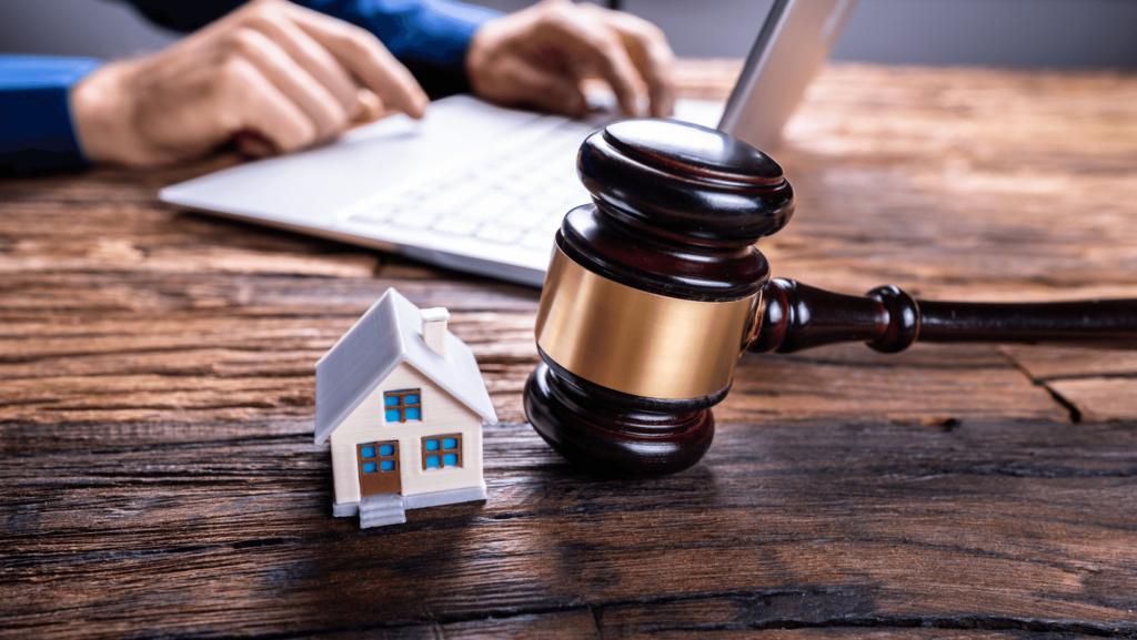 Quels sont les avantages de la notion de patrimoine ? L'arbitrage financier offre une souplesse unique pour déplacer vos investissements d'un support à un autre, permettant ainsi d'exploiter les opportunités et les rendements du marché.